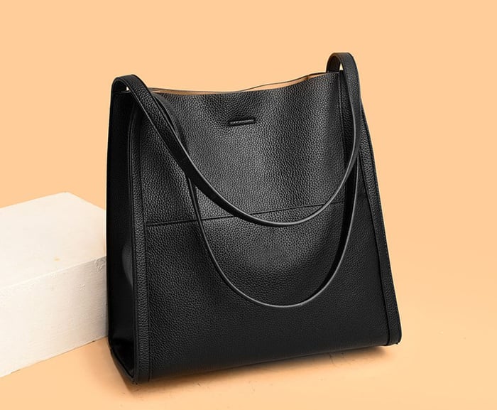 Mara™ – Handmade Elegant Leather Shoulder Bag