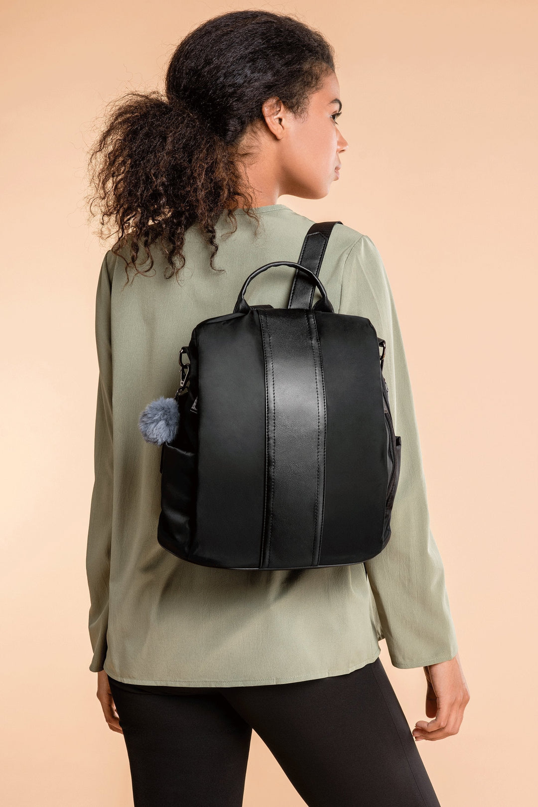 LARNE™ | Secure Waterproof Backpack