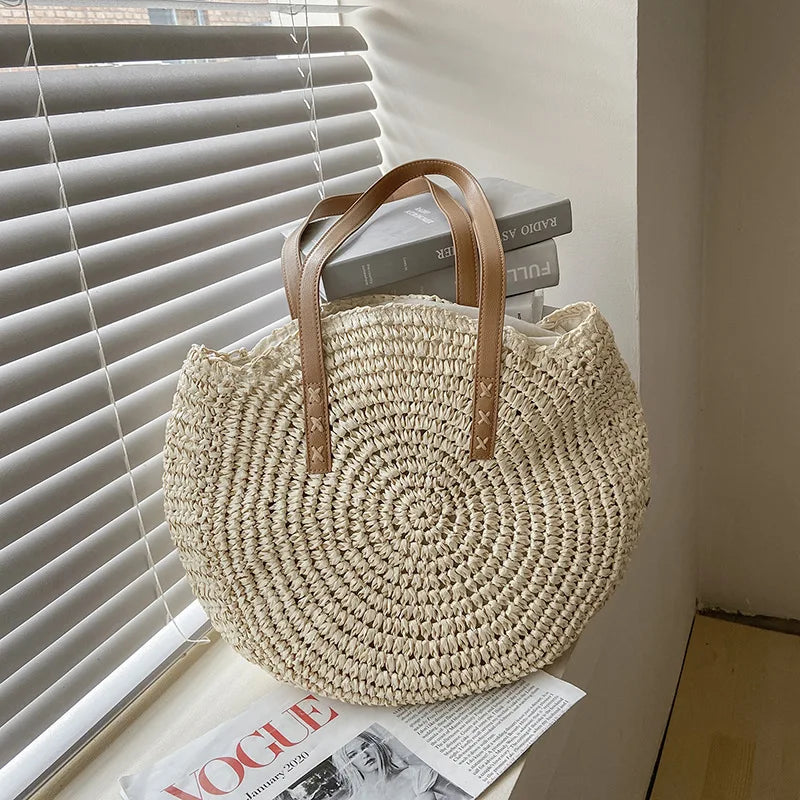 Handcrafted Elegant Multifunctional Straw Handbag